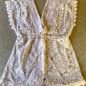 White lace tank top